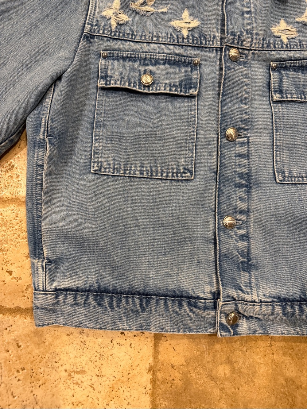 Louis Vuitton SS25 Frayed / Distressed Monogram Blue Denim Trucker Jacket - Picture 8 of 16